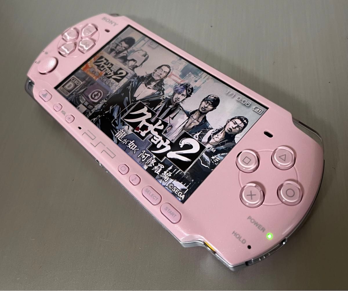 美品 PSP プレイステーション・ポータブル ブロッサム・ピンク 美品 PSP プレイステーション・ポータブル ブロッサム・ピンク