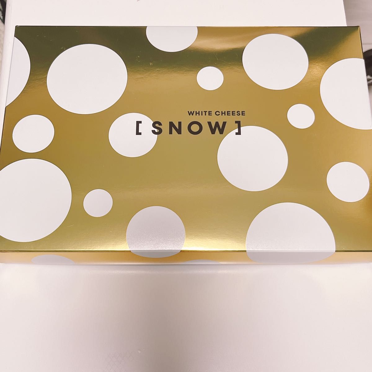 SNOW スノーチーズ スノーホワイトチーズ 8本入 北海道限定 新 SNOW スノーチーズ スノーホワイトチーズ 8本入 北海道限定 新
