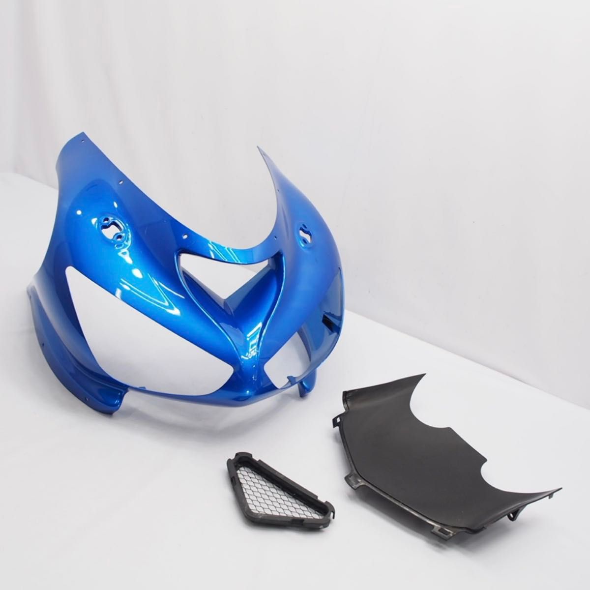 割れ無 ニンジャ ZX-6R ZX636C 05-06年 純正アッパーカウル 割れ無 ニンジャ ZX-6R ZX636C 05-06年 純正アッパーカウル