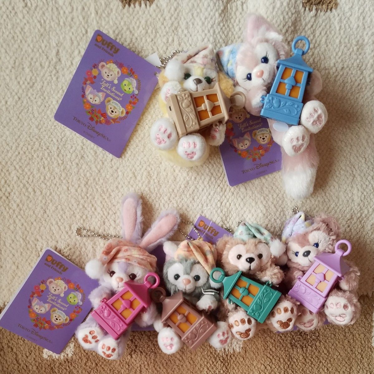 TDS ディズニー ハロウィン 2024 ダッフィー フォールズ ぬいぐるみストラップ チャーム 6種セット パーク内販売終了品 TDS ディズニー ハロウィン 2024 ダッフィー フォールズ ぬいぐるみストラップ チャーム 6種セット パーク内販売終了品