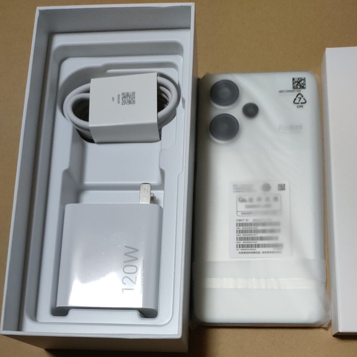未使用品 Xiaomi Redmi Note 13 Pro+ 5G ムーンライトホワイト 未使用品 Xiaomi Redmi Note 13 Pro+ 5G ムーンライトホワイト