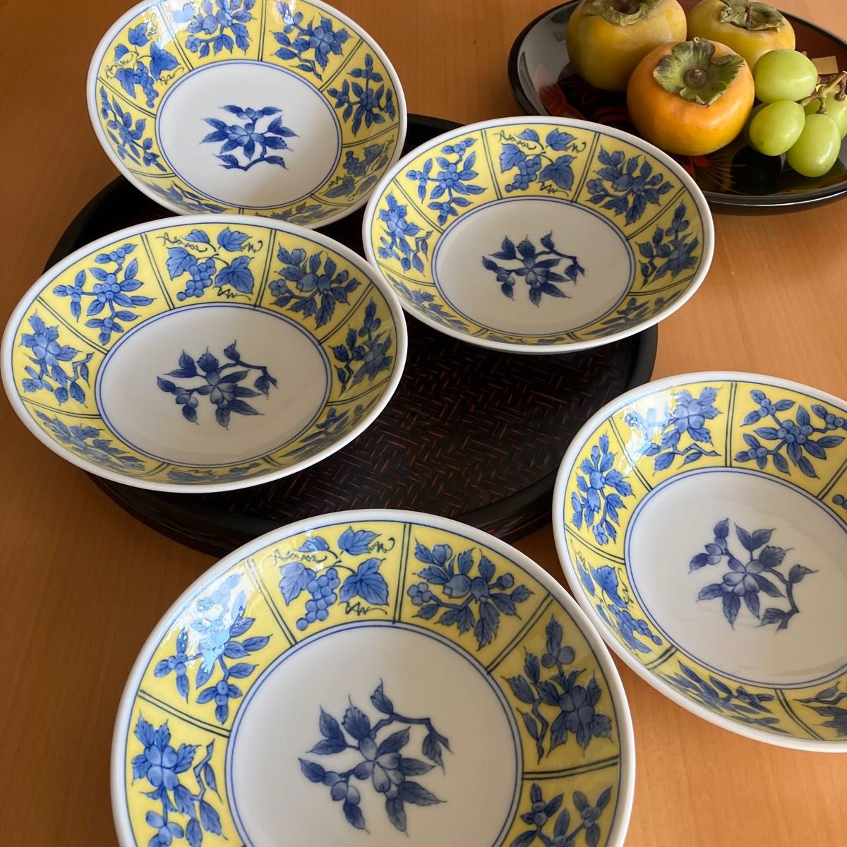 未使用】たち吉 橘吉 染付 黄地聖果 黄色 中鉢 中皿 5P|Yahoo 未使用】たち吉 橘吉 染付 黄地聖果 黄色 中鉢 中皿 5P|Yahoo