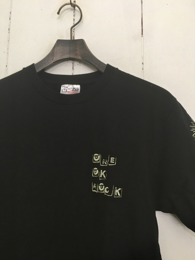 希少 レア☆ONE OK ROCK ワンオクロック ラインストーン 半袖Tシャツ バンドT M 黒 ブラック ラオズー 老子_画像3