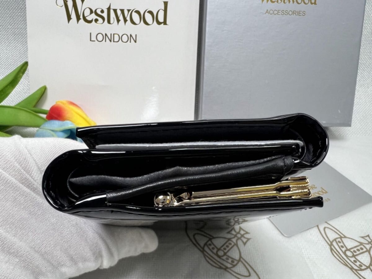 定番人気◆Vivienne Westwood◆EMMA 口金三つ折り財布 ヴィヴィアンウエストウッド 三つ折り財布 Vivienne Westwood