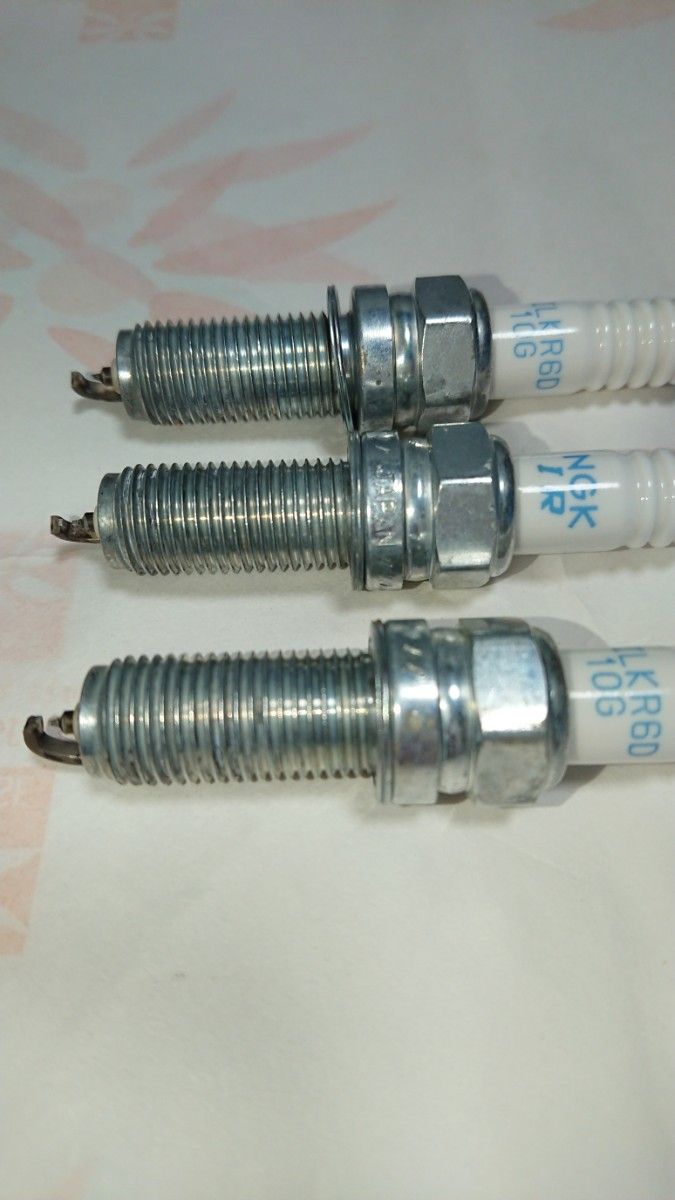 ダイハツ DAIHATSU 純正NGK 純正品番90048-51215イリジウム ダイハツ DAIHATSU 純正NGK 純正品番90048-51215イリジウム