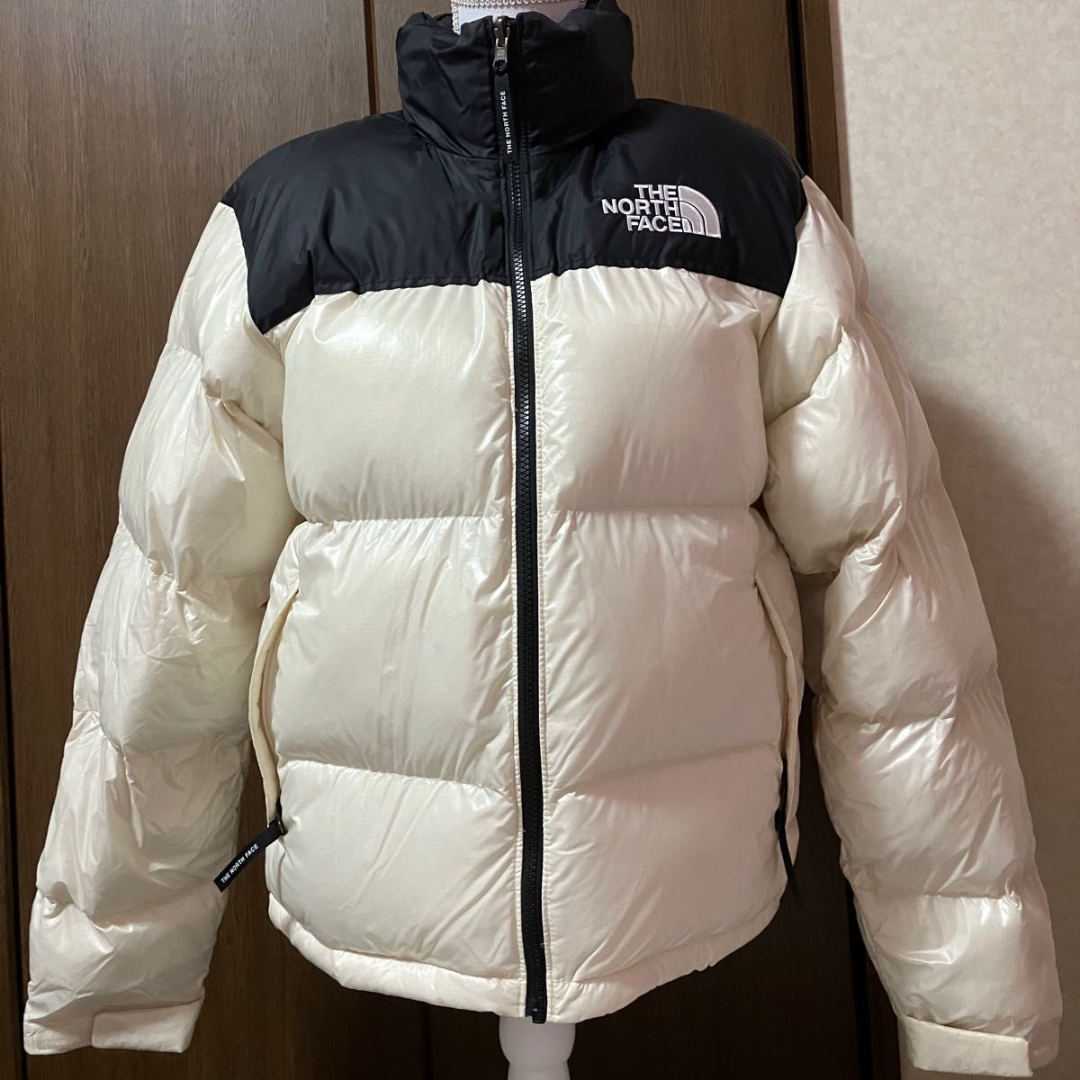THE NORTH FACE 新品未使用 正規品 ノースフェイス M'S ヌプシ THE NORTH FACE 新品未使用 正規品 ノースフェイス M'S ヌプシ