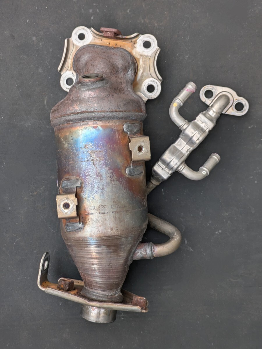 ダイハツ　ef kf触媒 Yahoo!オークション - ◯ダイハツ KFエンジン 触媒 エキマニ コンバー