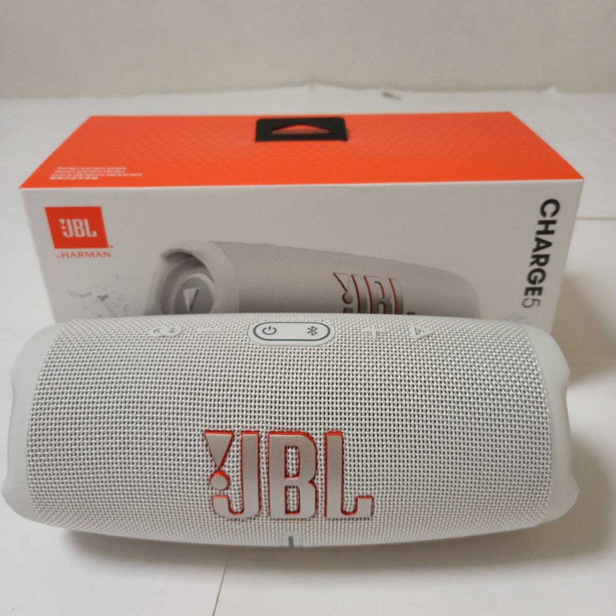 JBL CHARGE5 ホワイト Bluetoothスピーカー|Yahoo!フリマ(旧 JBL CHARGE5 ホワイト Bluetoothスピーカー|Yahoo!フリマ(旧