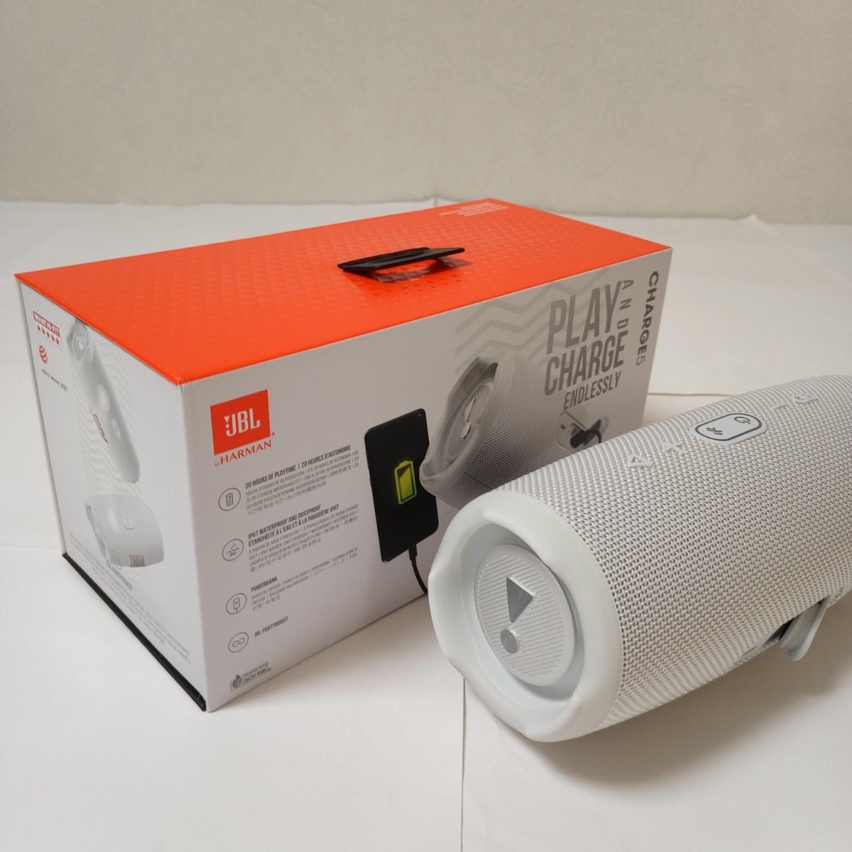 JBL CHARGE5 ホワイト Bluetoothスピーカー|Yahoo!フリマ(旧 JBL CHARGE5 ホワイト Bluetoothスピーカー|Yahoo!フリマ(旧