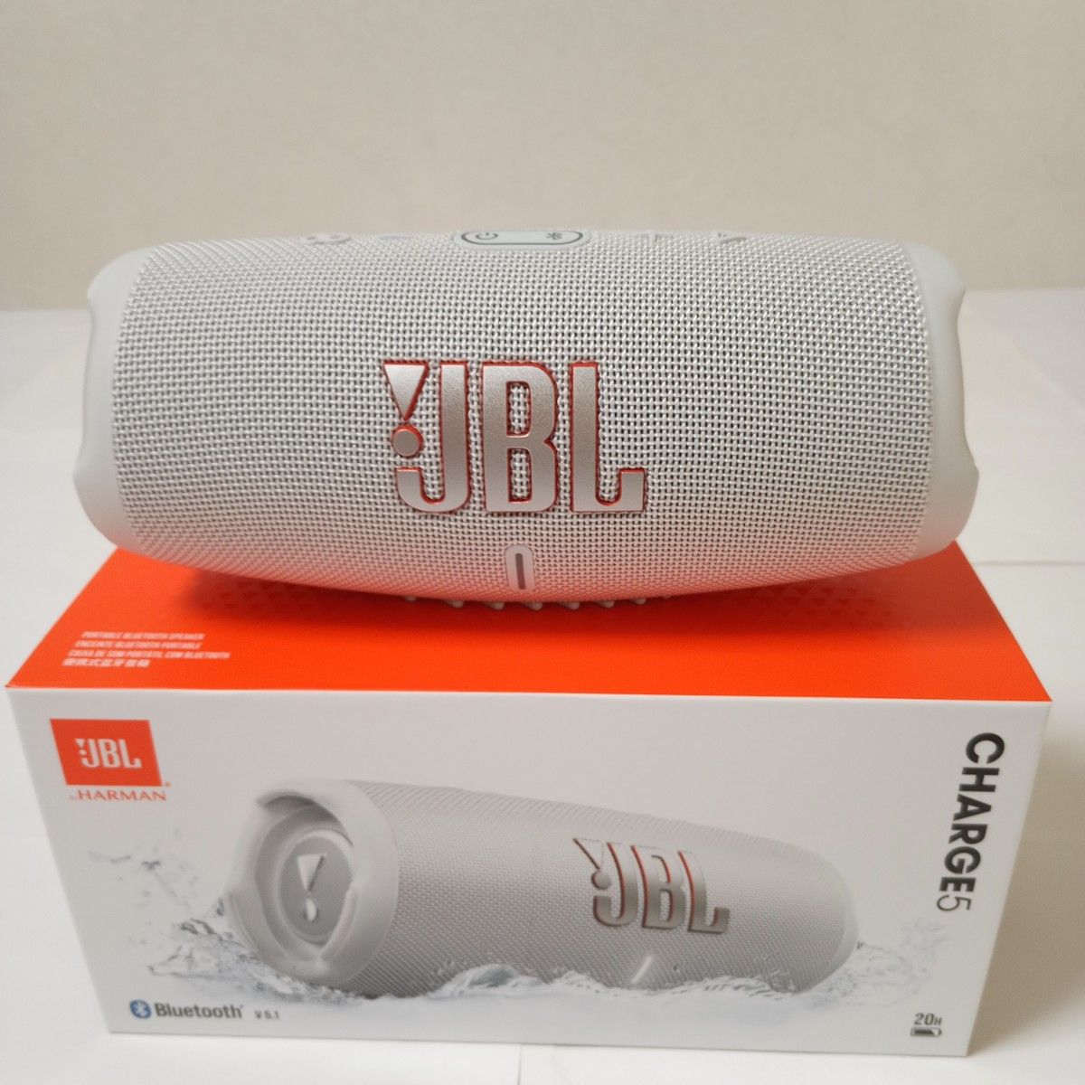 JBL CHARGE5 ホワイト Bluetoothスピーカー|Yahoo!フリマ(旧 JBL CHARGE5 ホワイト Bluetoothスピーカー|Yahoo!フリマ(旧