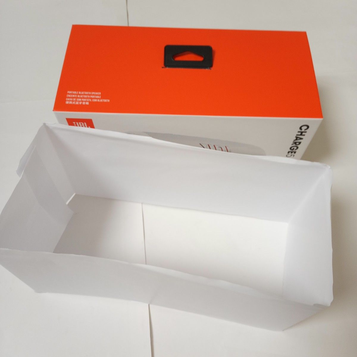 JBL CHARGE5 ホワイト Bluetoothスピーカー|Yahoo!フリマ(旧 JBL CHARGE5 ホワイト Bluetoothスピーカー|Yahoo!フリマ(旧