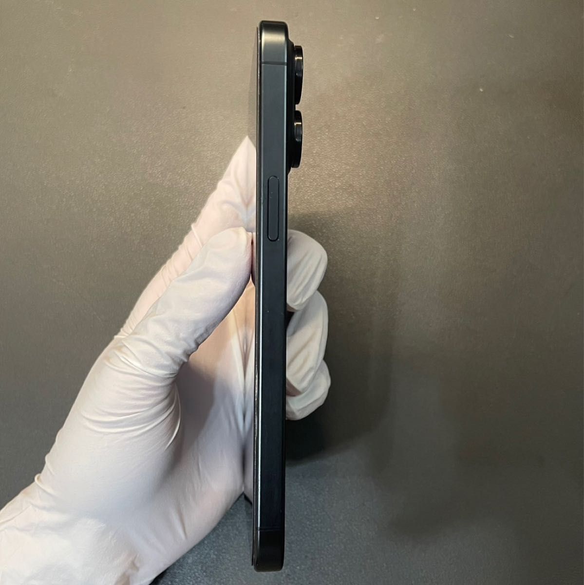 美品》iPhone 15 Pro max 256GB ブラックチタニウム バッテリー 美品》iPhone 15 Pro max 256GB ブラックチタニウム バッテリー