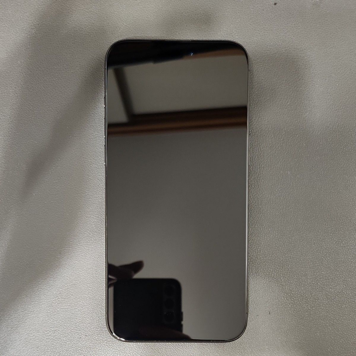 美品》iPhone 15 Pro max 256GB ブラックチタニウム バッテリー 美品》iPhone 15 Pro max 256GB ブラックチタニウム バッテリー