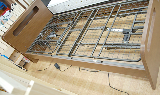 札幌市内近郊限定 ニトリ 電動リクライニングベッド ライズ2 幅 札幌市内近郊限定 ニトリ 電動リクライニングベッド ライズ2 幅