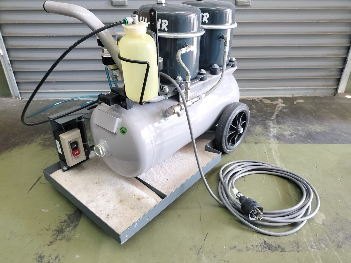 Silent Air Compressor SIL AIR 230V サイレントコンプレサー Silent Air Compressor SIL AIR 230V サイレントコンプレサー