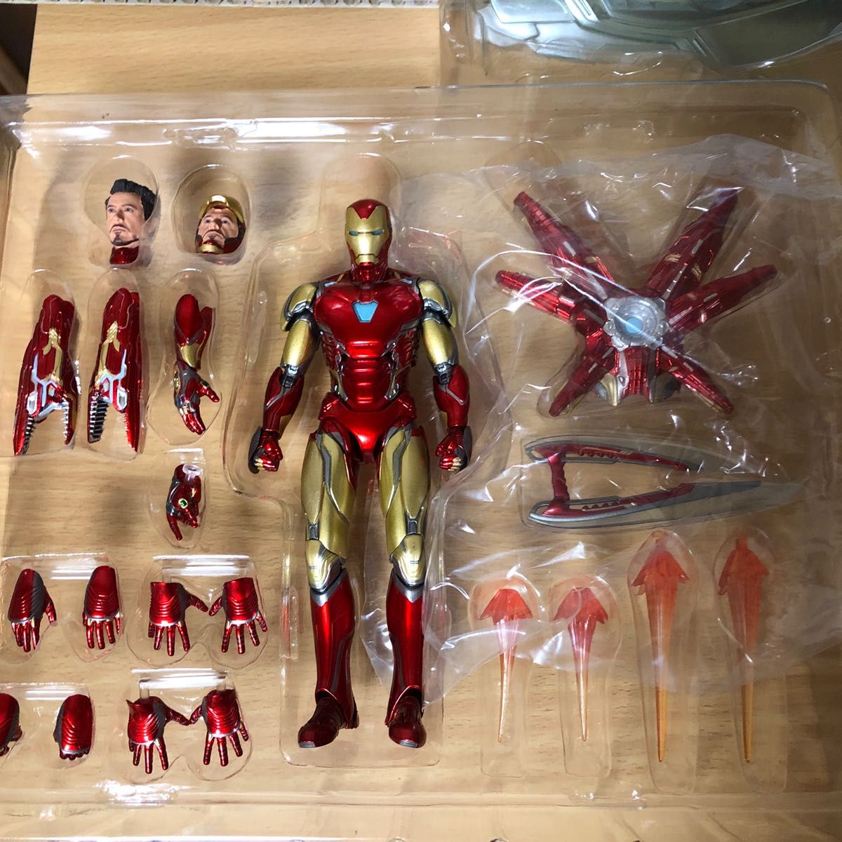 MAFEX No 136 アイアンマン マーク85 エンドゲーム バージョン MAFEX No 136 アイアンマン マーク85 エンドゲーム バージョン