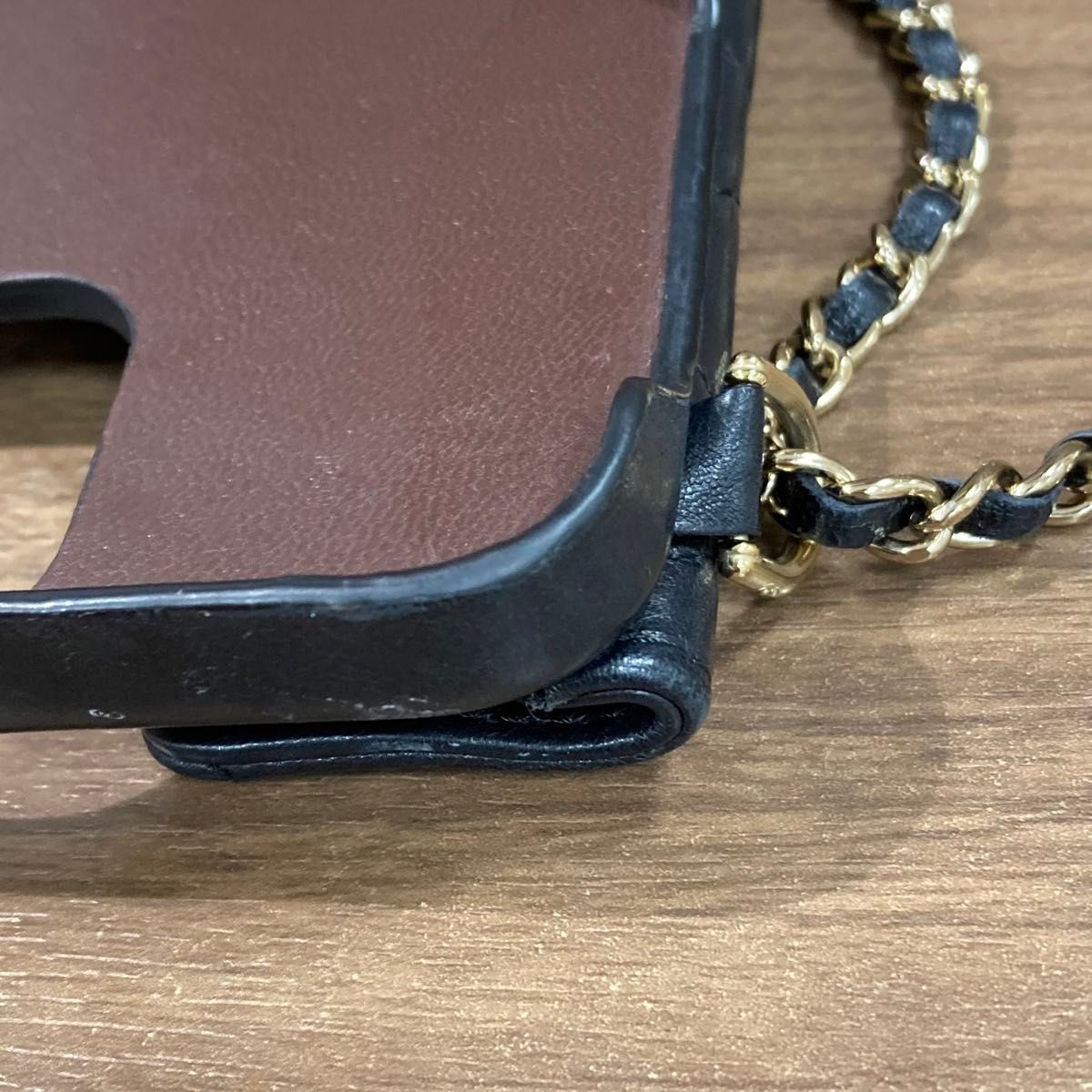激レア CHANEL シャネル 小物 マトラッセ ラムスキン iPhone 激レア CHANEL シャネル 小物 マトラッセ ラムスキン iPhone