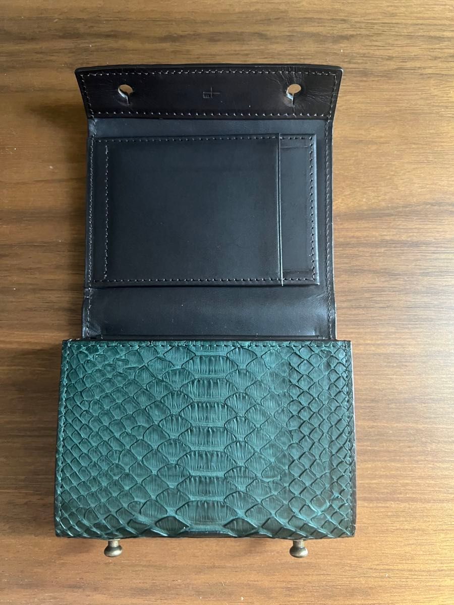 財布 蛇革 ミッレホッリエ 限定品 グリーン 経年変化 本革 高級 財布 蛇革 ミッレホッリエ 限定品 グリーン 経年変化 本革 高級