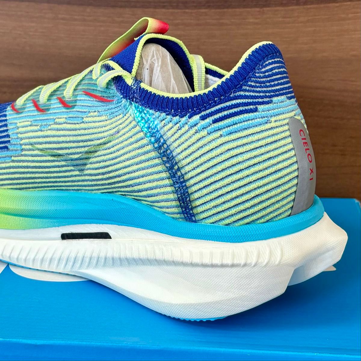 国内正規品】HOKA CIELO X1 27 5cm(ホカオネオネ/シエロ 国内正規品】HOKA CIELO X1 27 5cm(ホカオネオネ/シエロ