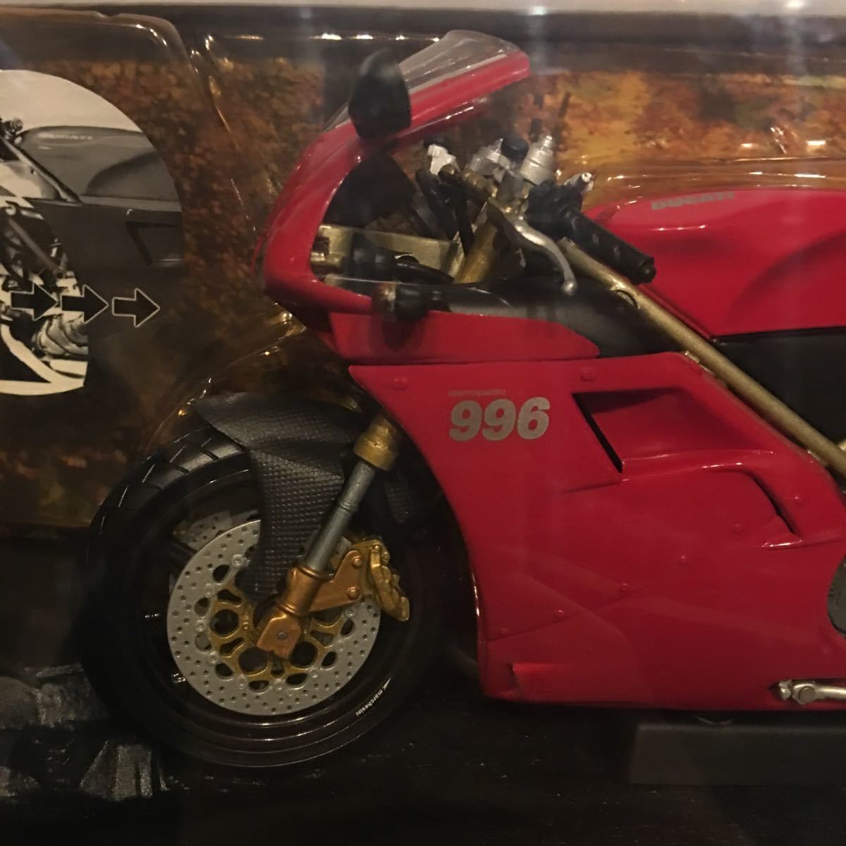 Yahoo!オークション - 希少 未開封 Hotwheels 1/10 DUCATI 996 Yahoo!オークション - 希少 未開封 Hotwheels 1/10 DUCATI 996