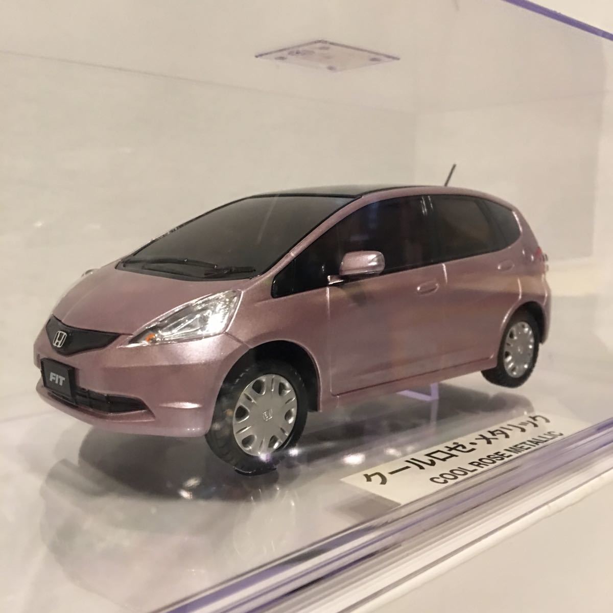 非売品 1/24 HONDA Fit クールロゼ・メタリック カラーサンプル 完成品 ホンダ フィット GE GE6 ピンク ミニカー モデルカー_画像10