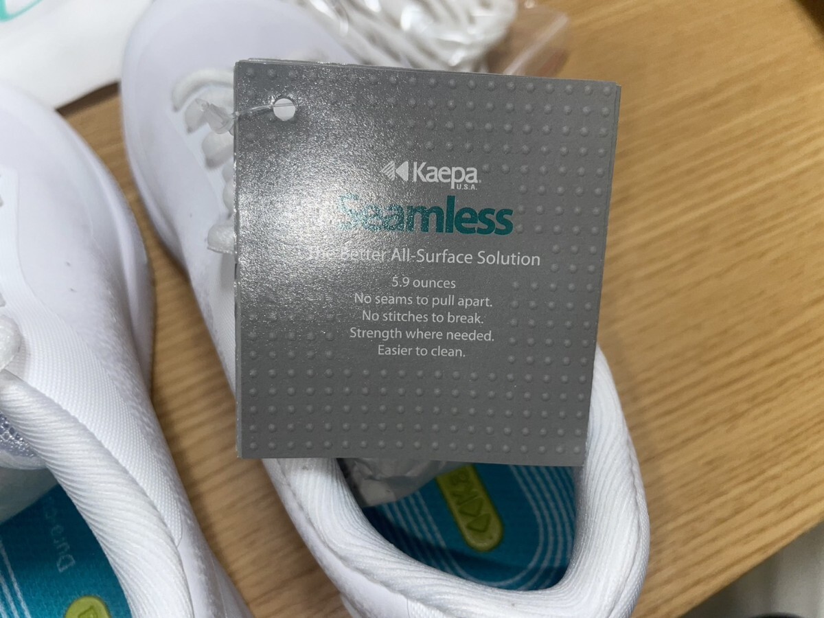 Каера Seamless シューズ ホワイト サイズ 24cm チア(ケイパ Каера Seamless シューズ ホワイト サイズ 24cm チア(ケイパ
