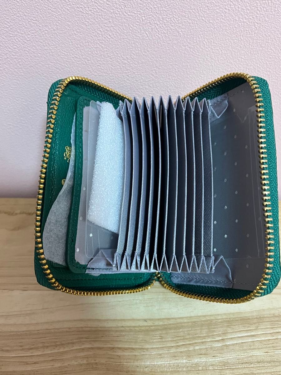 虎屋ういろ×perche(ペルケ)×earジャバラ折り財布 グリーン 虎屋ういろ×perche(ペルケ)×earジャバラ折り財布 グリーン