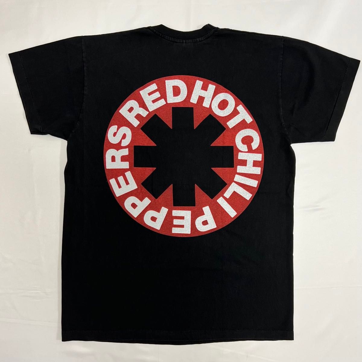 USA製バンド Tシャツ RED HOT CHILI PEPPERS レッドホット USA製バンド Tシャツ RED HOT CHILI PEPPERS レッドホット