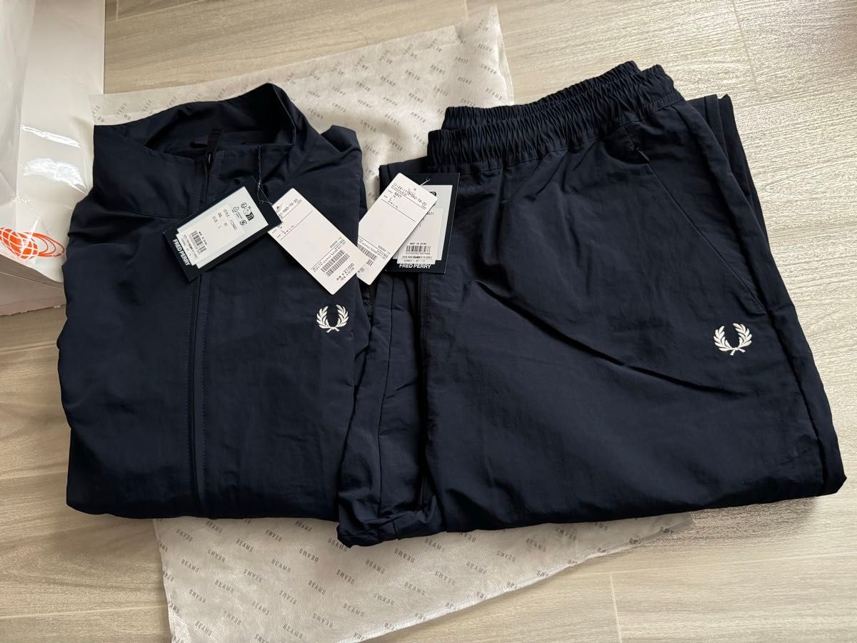 Lサイズ BEAMS 別注 FRED PERRY シェルジャケット シェルパンツ Lサイズ BEAMS 別注 FRED PERRY シェルジャケット シェルパンツ