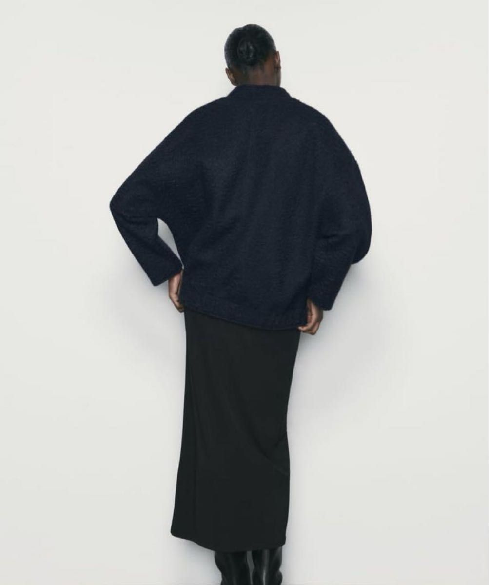 ZARA レディース ブークレ オーバーサイズ ボンバージャケット ZARA レディース ブークレ オーバーサイズ ボンバージャケット