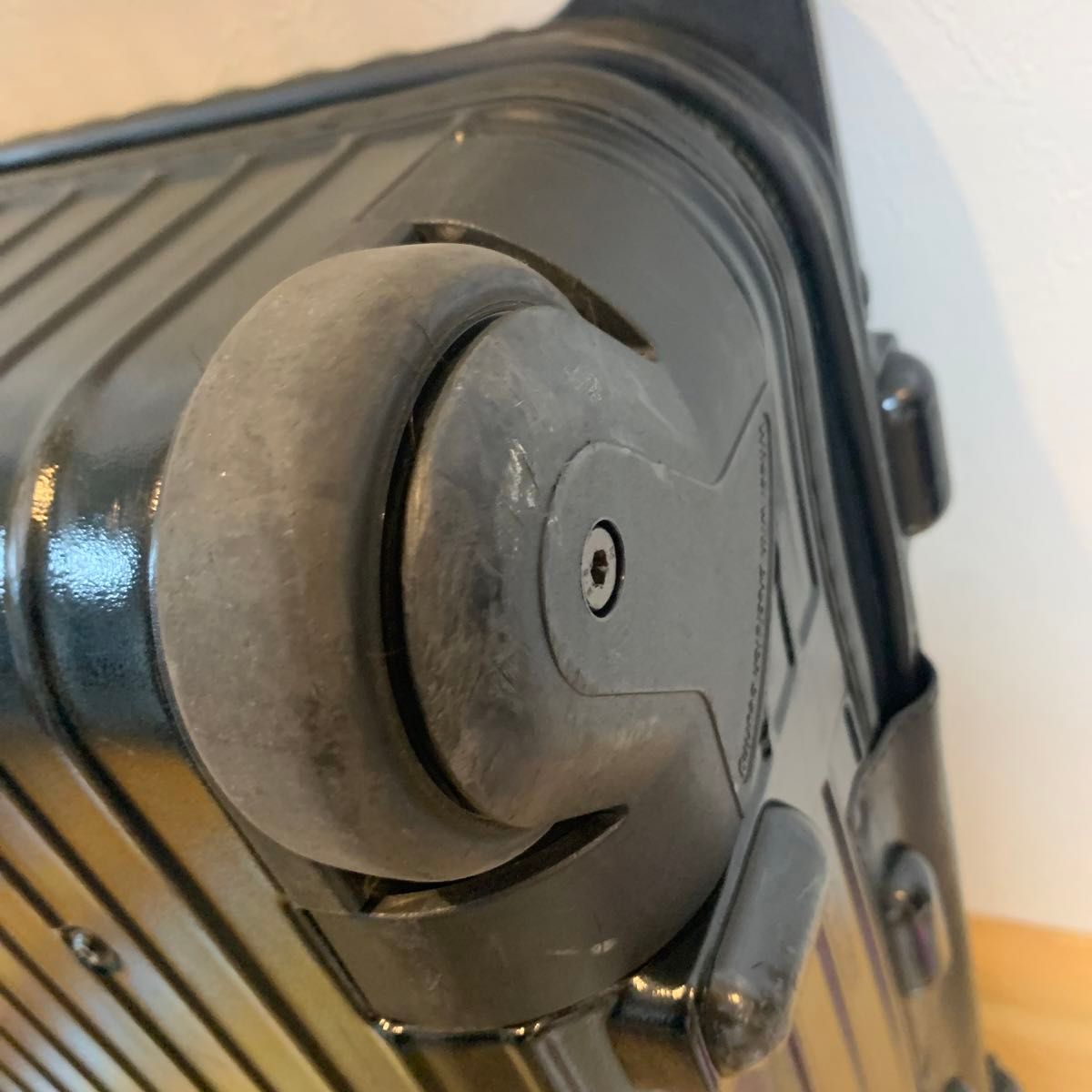 RIMOWA 35L salsa スーツケース 2輪 ブラック 廃盤 ギャラ付き RIMOWA 35L salsa スーツケース 2輪 ブラック 廃盤 ギャラ付き