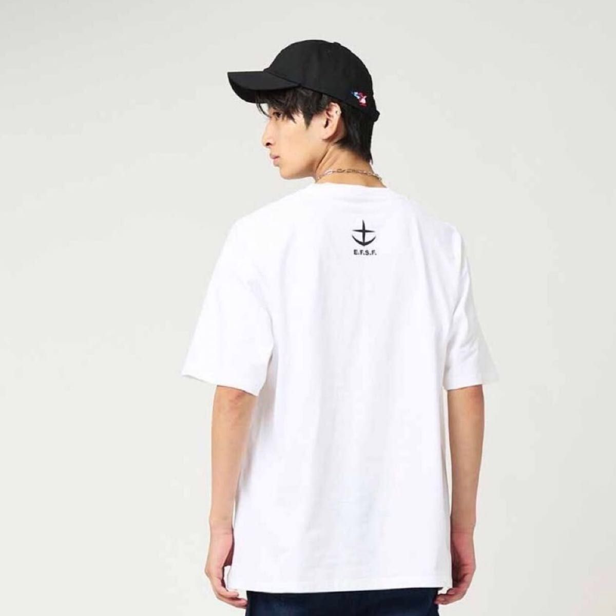グラニフ L ビームサーベル Tシャツ 機動戦士ガンダム GUNDAM グラニフ L ビームサーベル Tシャツ 機動戦士ガンダム GUNDAM