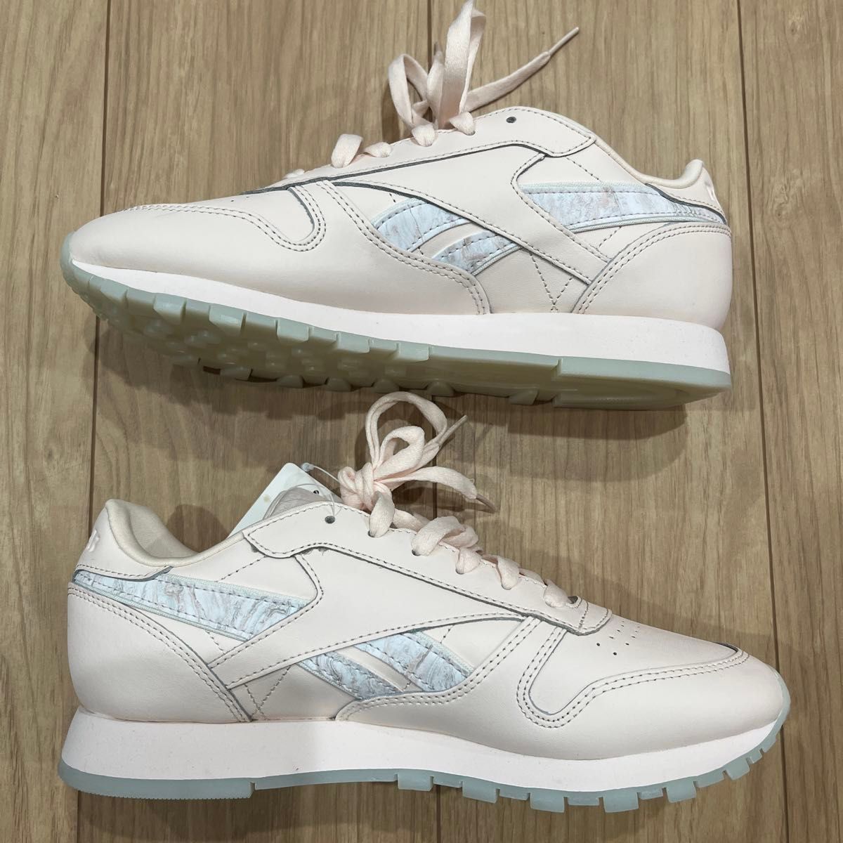 REEBOK スニーカー 25cm クラシックレザー ピンク DV3729|Yahoo REEBOK スニーカー 25cm クラシックレザー ピンク DV3729|Yahoo