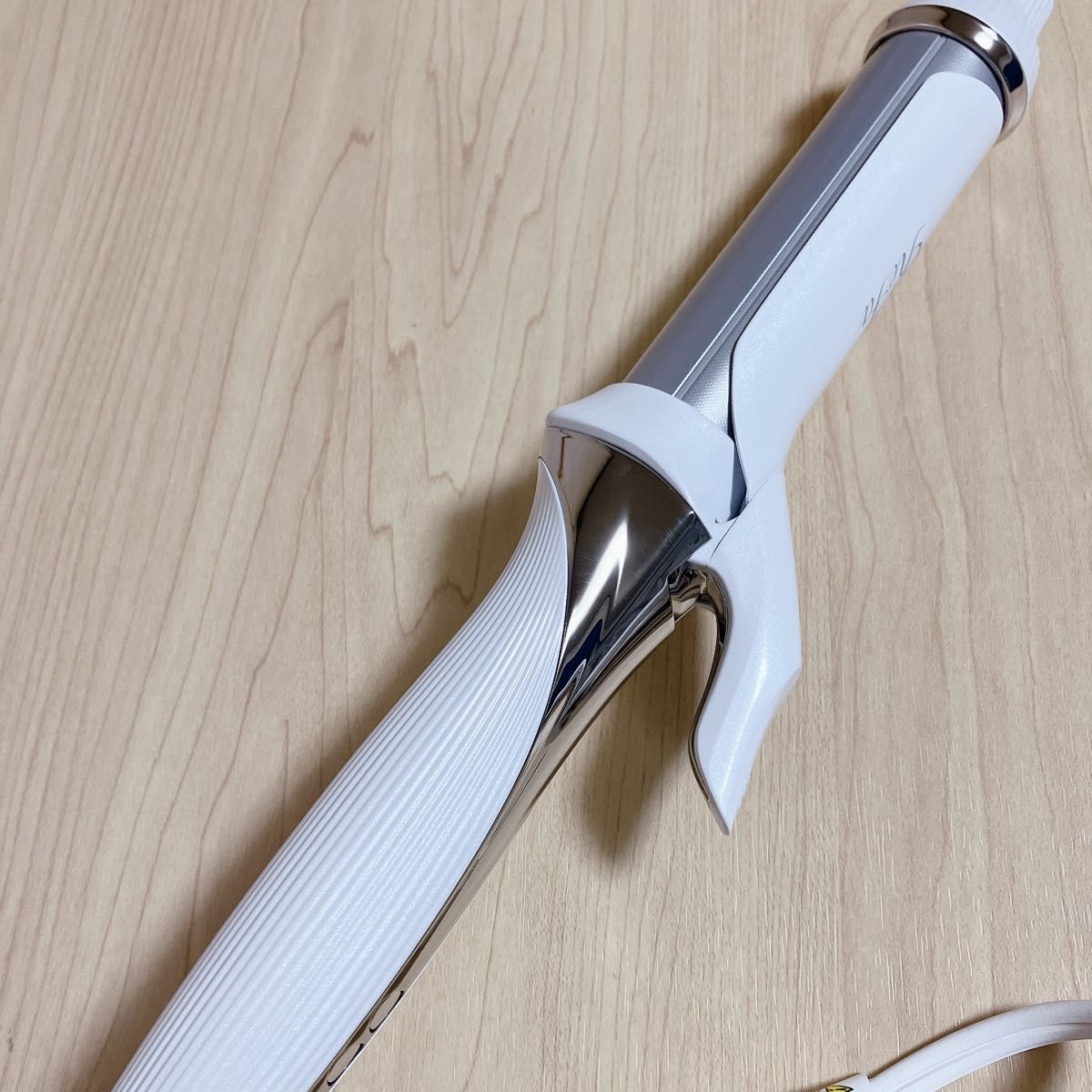 未使用品 ReFa リファ ビューテックカールアイロン RE-AF00A 未使用品 ReFa リファ ビューテックカールアイロン RE-AF00A