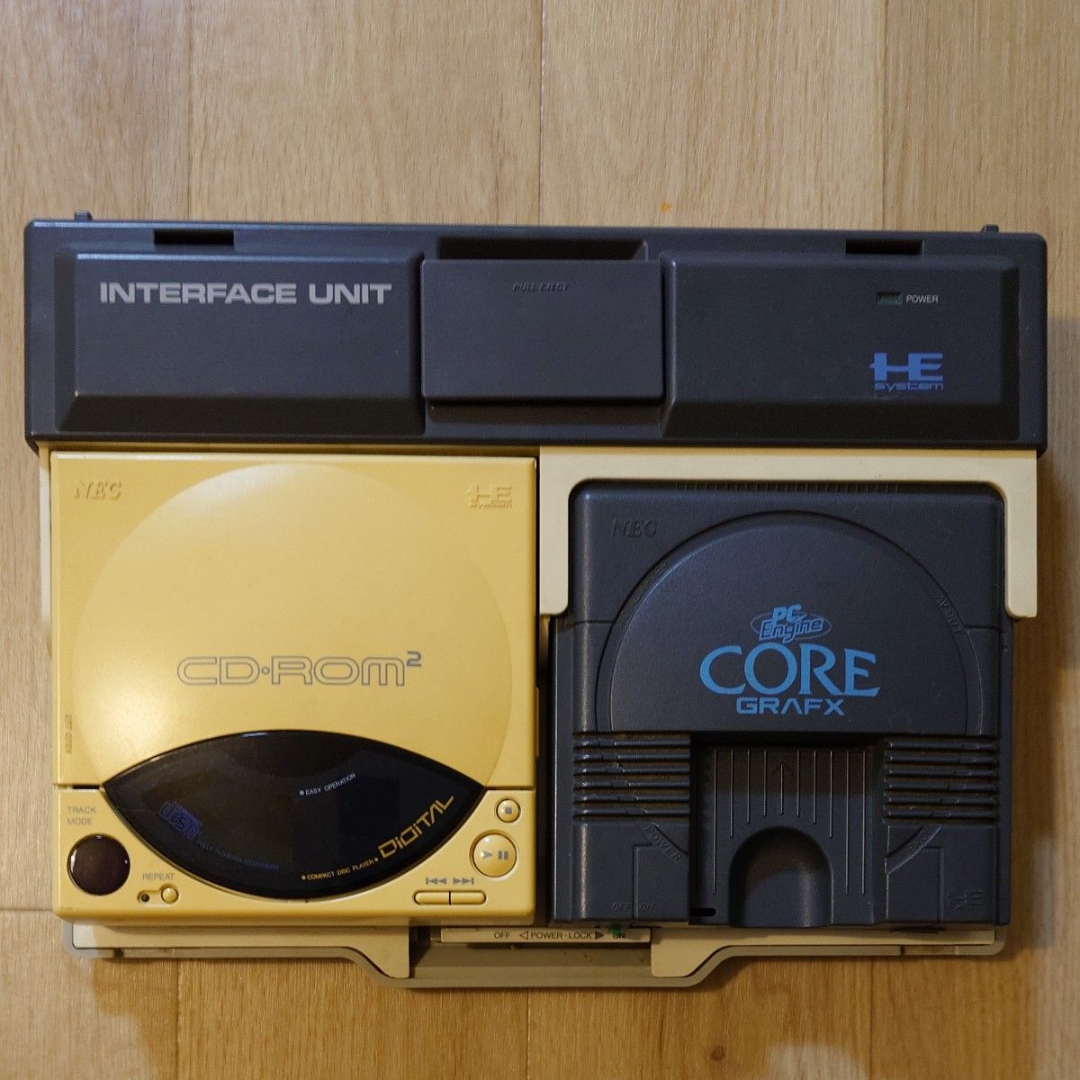 PCエンジン CD-ROM2システム スーパーシステムカード付 ジャンク PCエンジン CD-ROM2システム スーパーシステムカード付 ジャンク