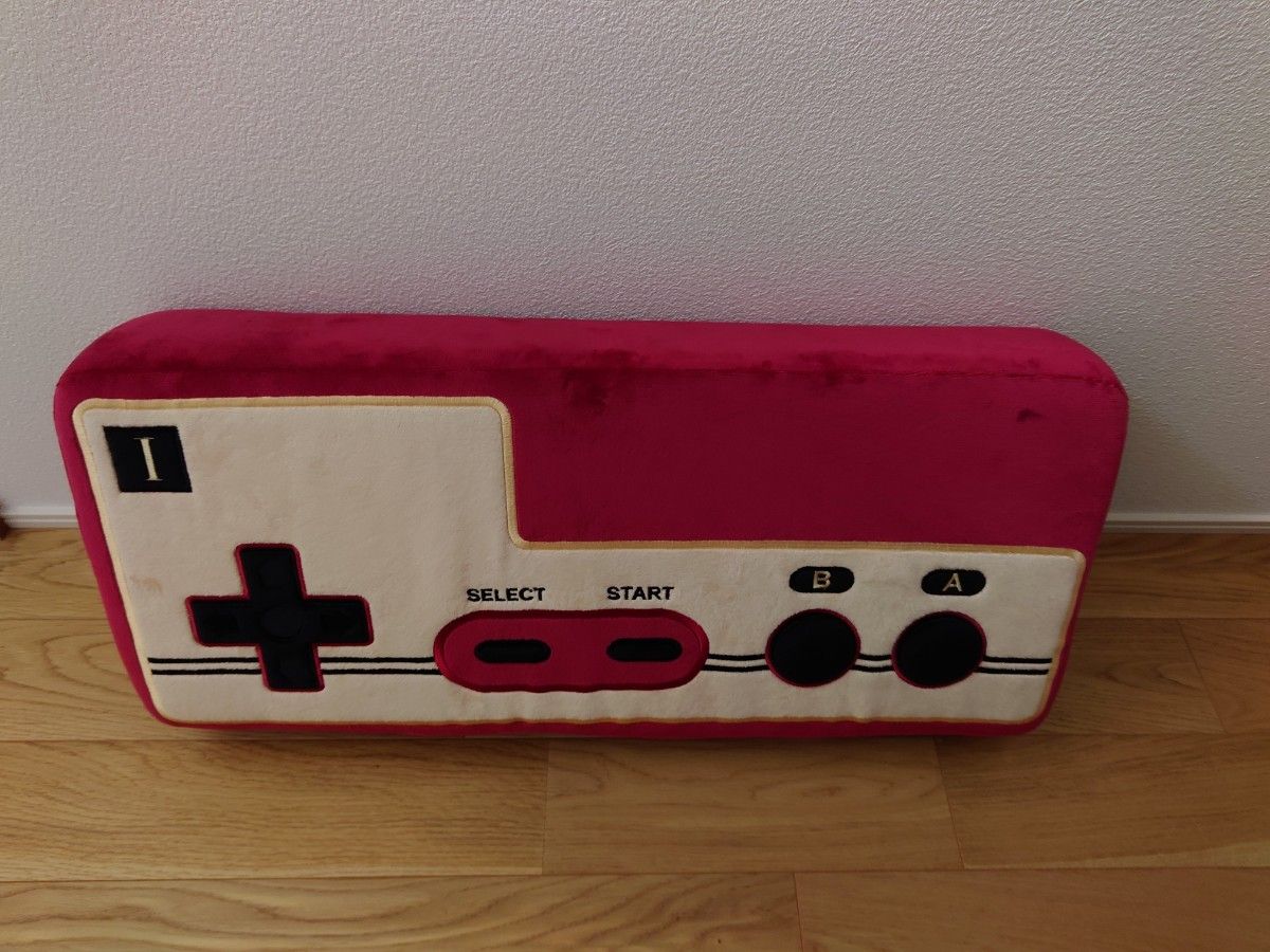 ニンテンドーミュージアム ファミコン クッション ミュージアム ニンテンドーミュージアム ファミコン クッション ミュージアム