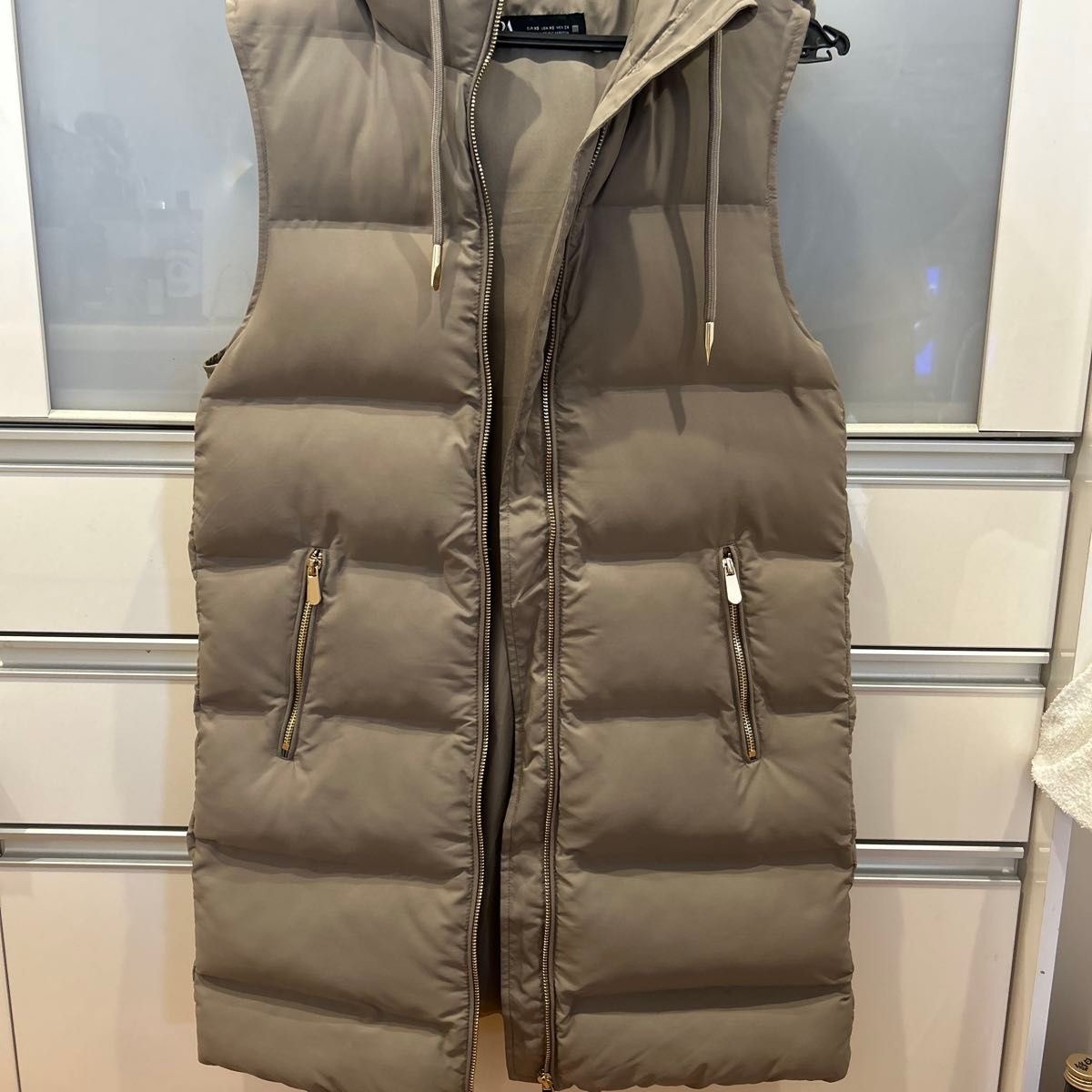 ZARA ウォーターレペント パフ ベスト ロング ダウンベスト ZARA ウォーターレペント パフ ベスト ロング ダウンベスト