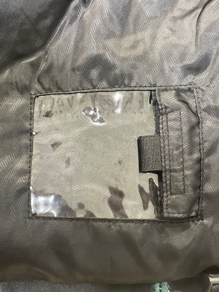 美品 BURTON バートン スノーボードウェア マトリックス柄 裏地 美品 BURTON バートン スノーボードウェア マトリックス柄 裏地