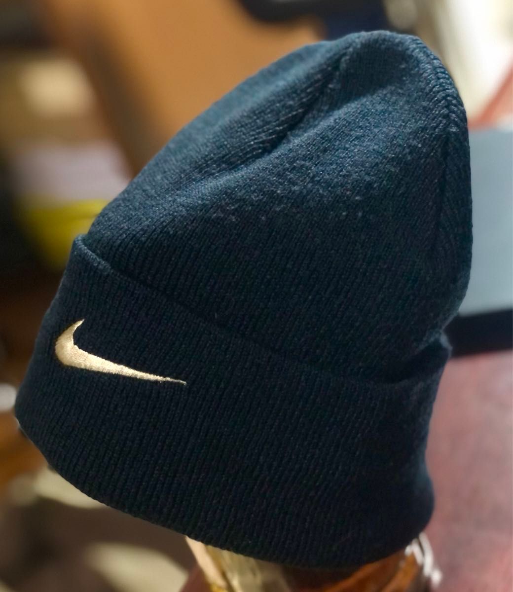 90s】old NIKE ビーニー ニット帽 ホワイトスウォッシュ ダーク 90s】old NIKE ビーニー ニット帽 ホワイトスウォッシュ ダーク