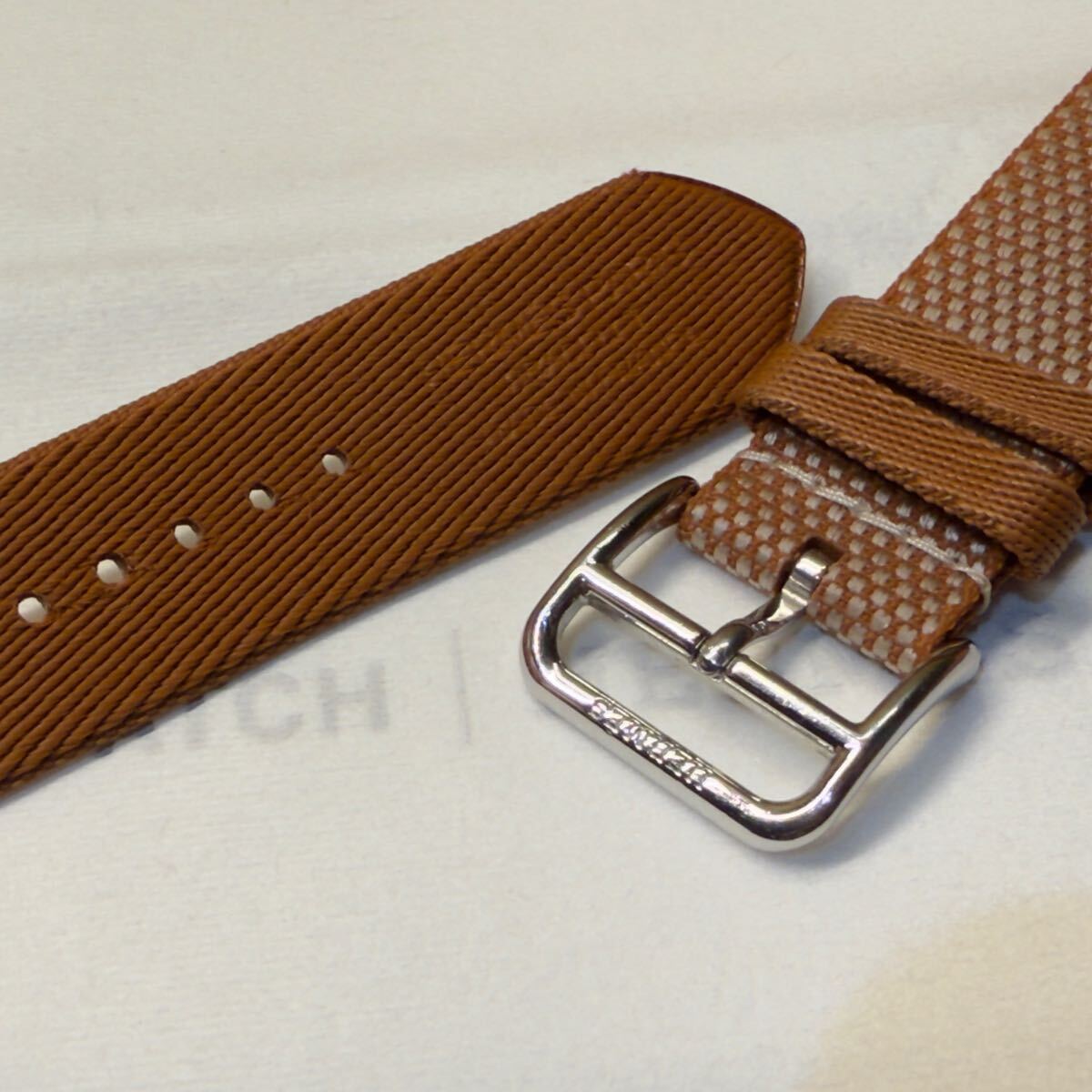 即決 美品 Apple watch HERMES エルメス トワルH ゴールド 即決 美品 Apple watch HERMES エルメス トワルH ゴールド