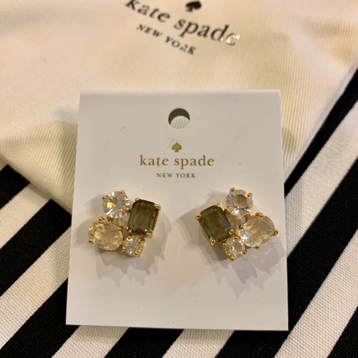 Paypayフリマ Kate Spade ケイトスペード ビジューピアス ゴールド Paypayフリマ Kate Spade ケイトスペード ビジューピアス ゴールド