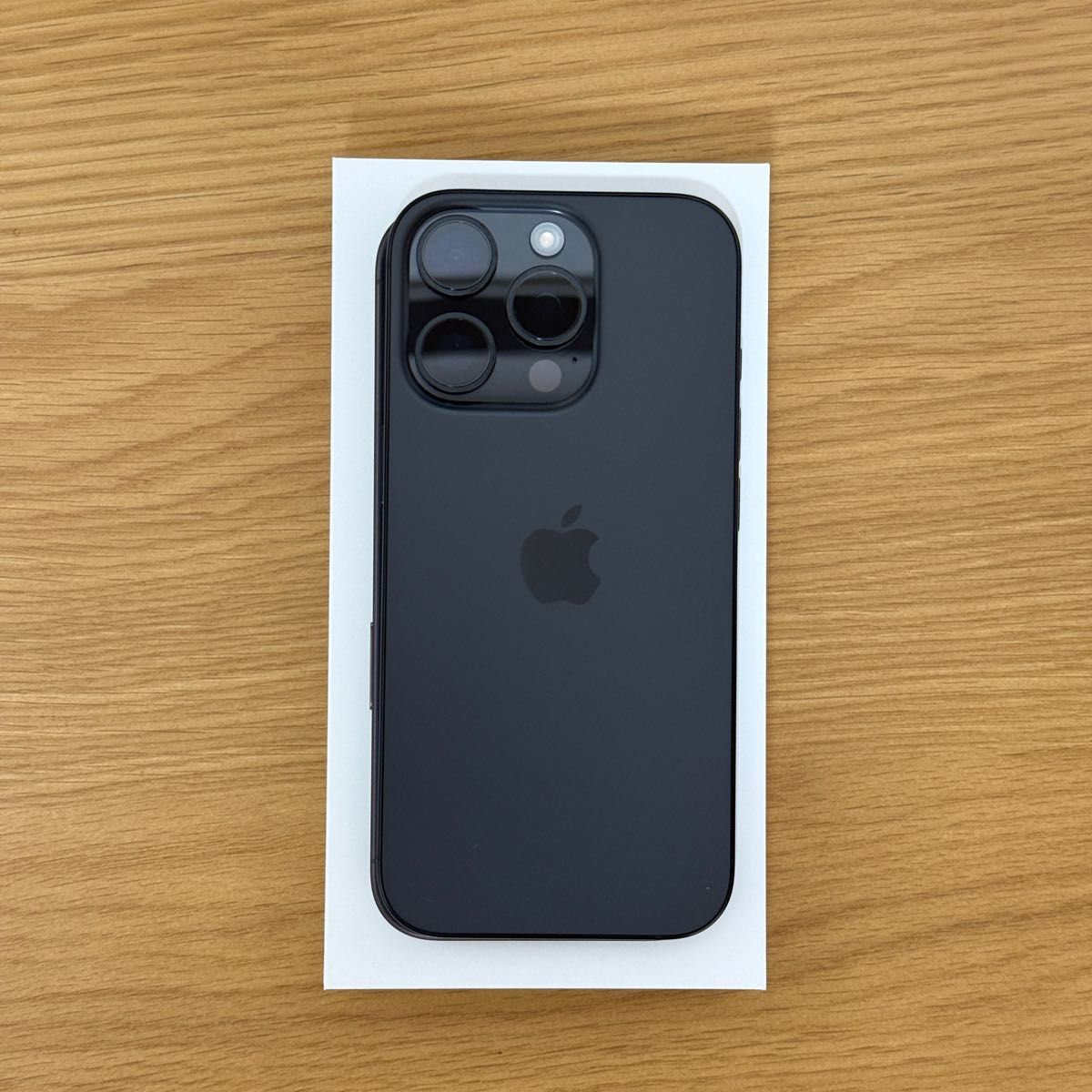 Apple iPhone 16 Pro ブラックチタニウム 黒 256GB 本体|Yahoo Apple iPhone 16 Pro ブラックチタニウム 黒 256GB 本体|Yahoo