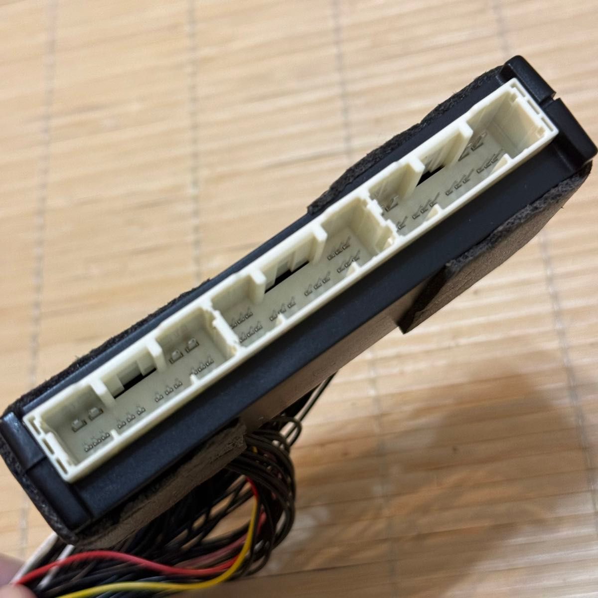 トヨタ ディスプレイオーディオ VAD-V50 ビデオアダプタ|Yahoo トヨタ ディスプレイオーディオ VAD-V50 ビデオアダプタ|Yahoo