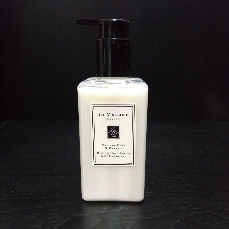 JO MALONE ジョーマローン ENGLISH PEAR & FREESIA ミルキーローション JO MALONE ジョーマローン ENGLISH PEAR & FREESIA ミルキーローション
