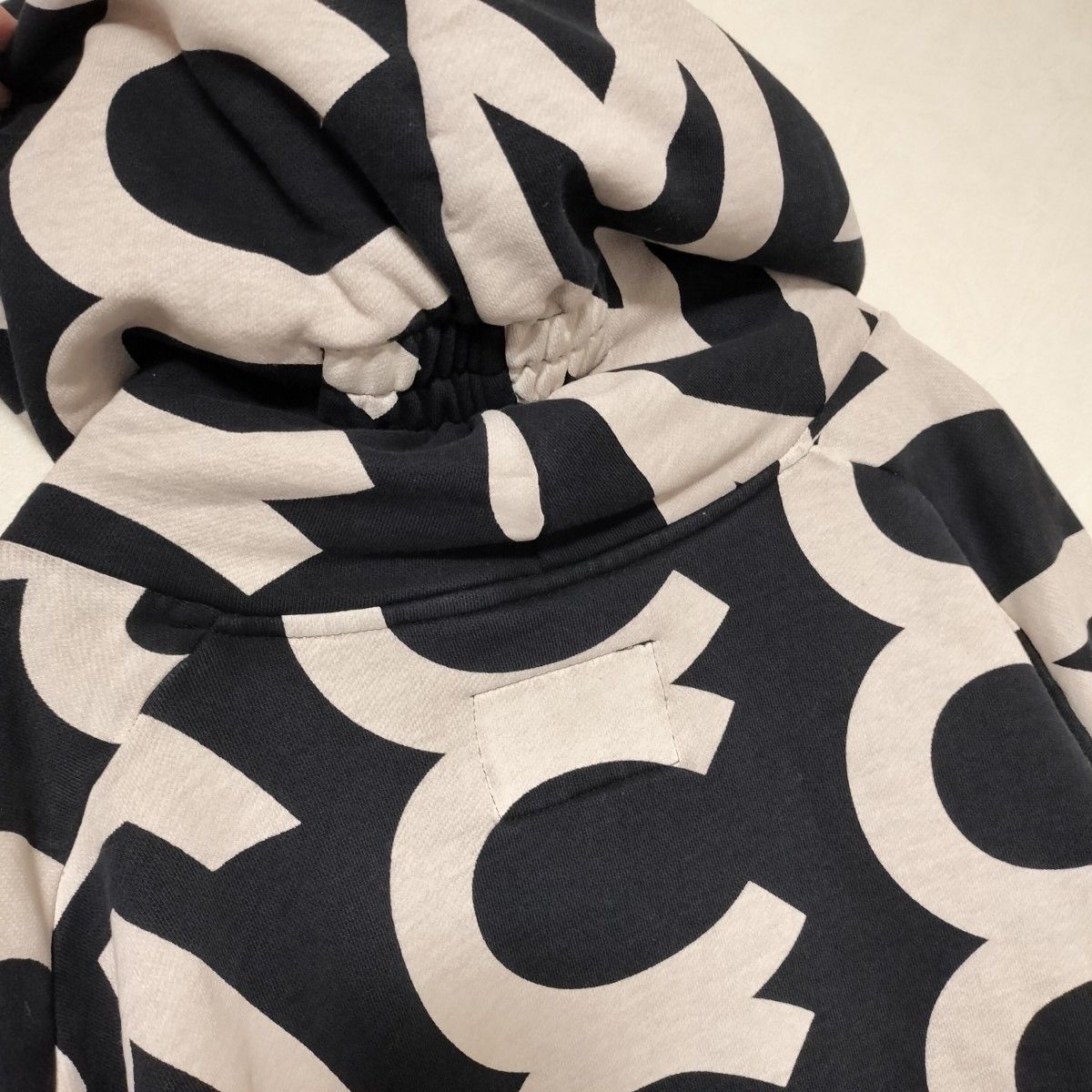 MARC JACOBS マークジェイコブス MONOGRAM HOODIE モノグラム MARC JACOBS マークジェイコブス MONOGRAM HOODIE モノグラム