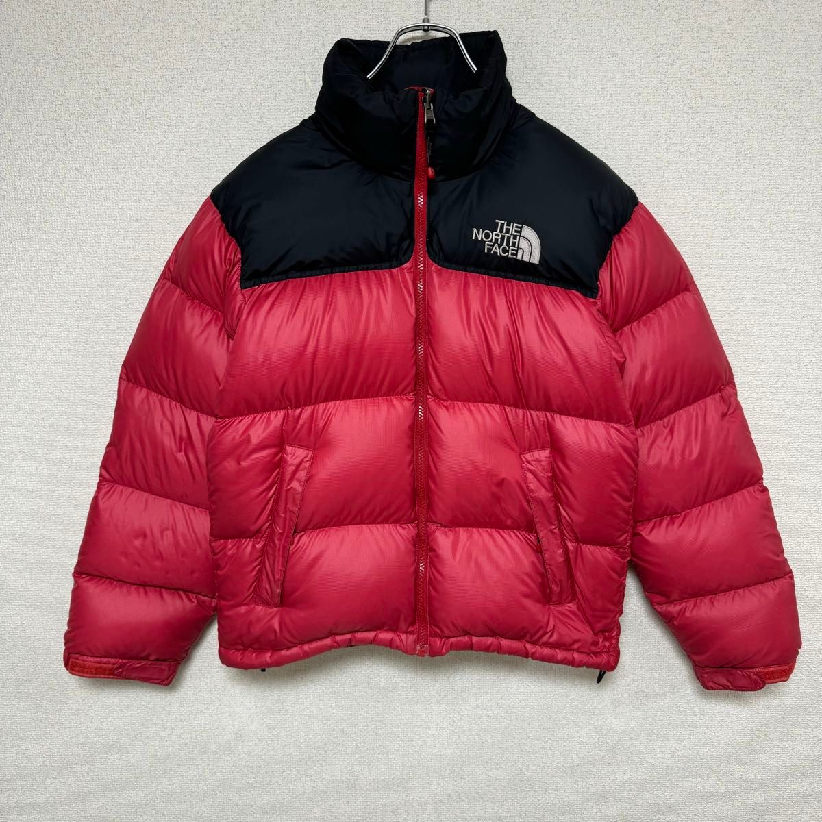 THE NORTH FACE ノースフェイス ヌプシ ダウンジャケット レッド THE NORTH FACE ノースフェイス ヌプシ ダウンジャケット レッド