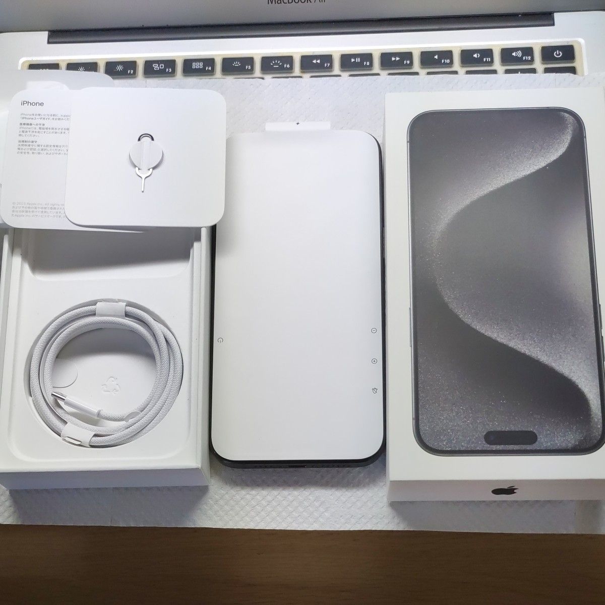 iPhone15 Pro Max 256GB 超美品 SIMフリー|Yahoo!フリマ(旧 iPhone15 Pro Max 256GB 超美品 SIMフリー|Yahoo!フリマ(旧
