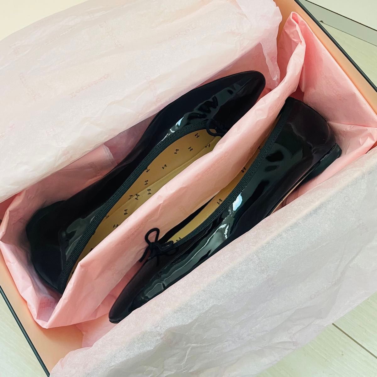 新品 repetto レペット 38 5 パテント ブラック定価49500円 新品 repetto レペット 38 5 パテント ブラック定価49500円