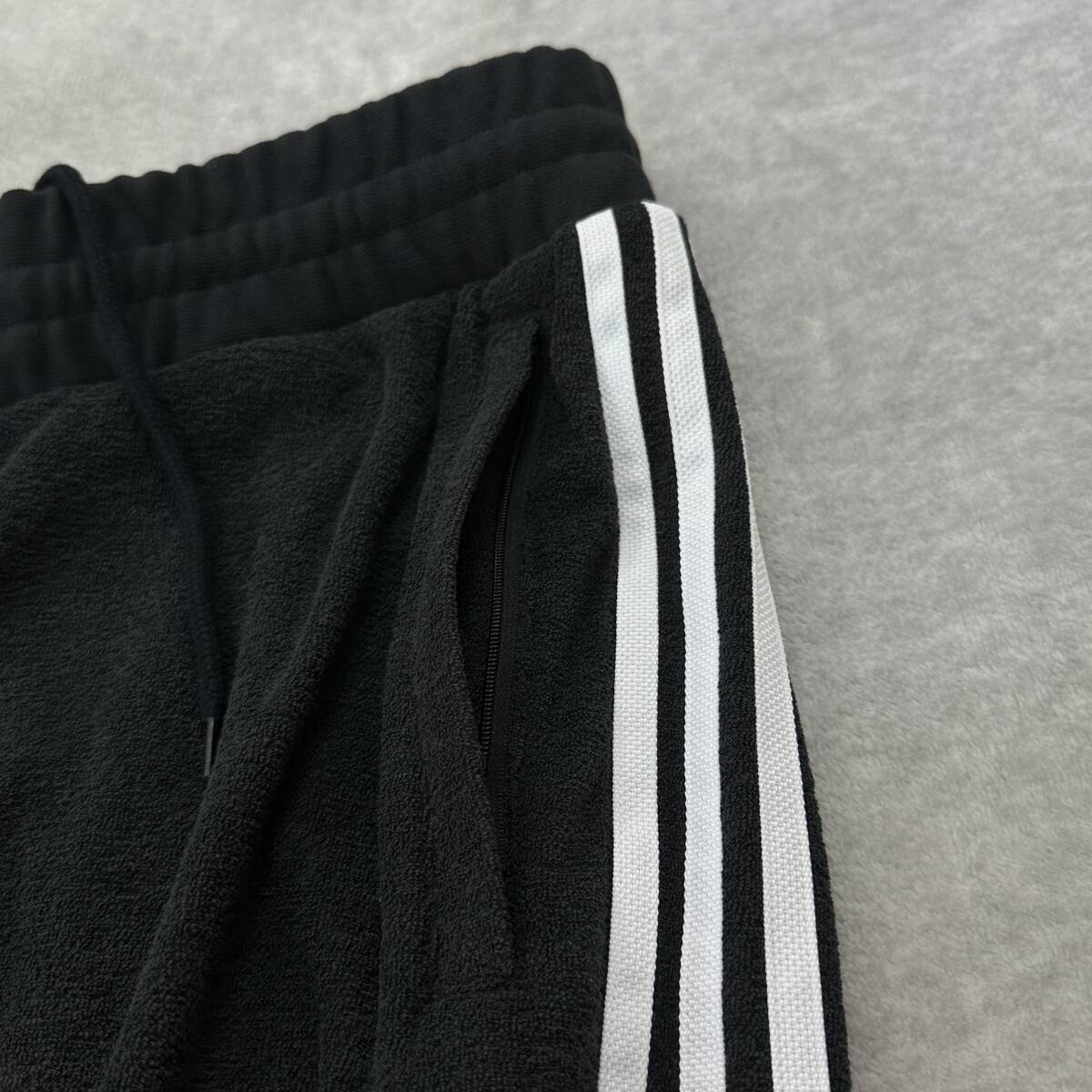 新品未使用 adidas Originals Lサイズ アディダス オリジナルス 新品未使用 adidas Originals Lサイズ アディダス オリジナルス
