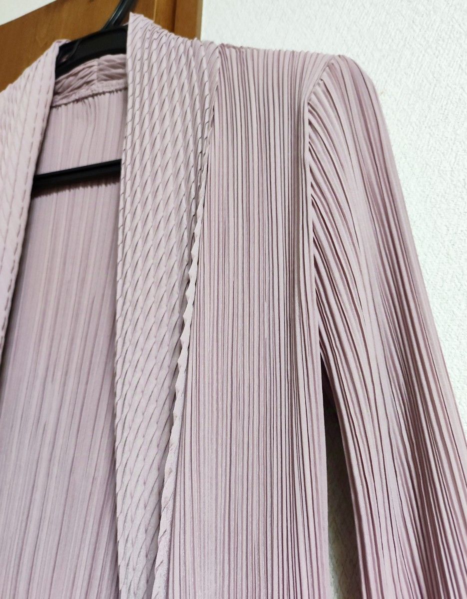 T-PLEATS COLLECTION プリーツ カーディガン スモーキーピンク T-PLEATS COLLECTION プリーツ カーディガン スモーキーピンク